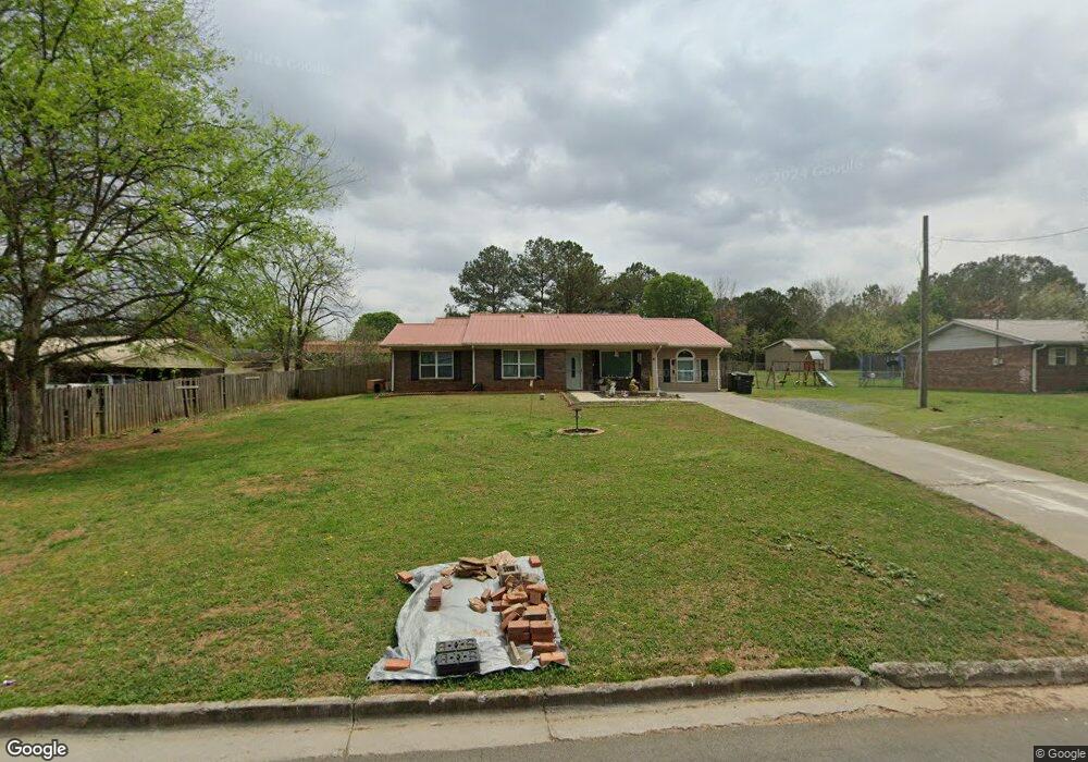 437 Flora Dr SW, Calhoun, GA 30701 - photo 1