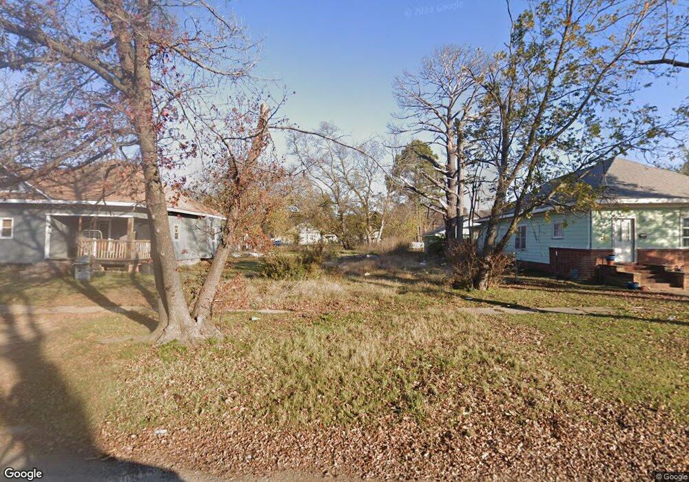 1008 W Trudgeon St, Henryetta, OK 74437 - photo 1