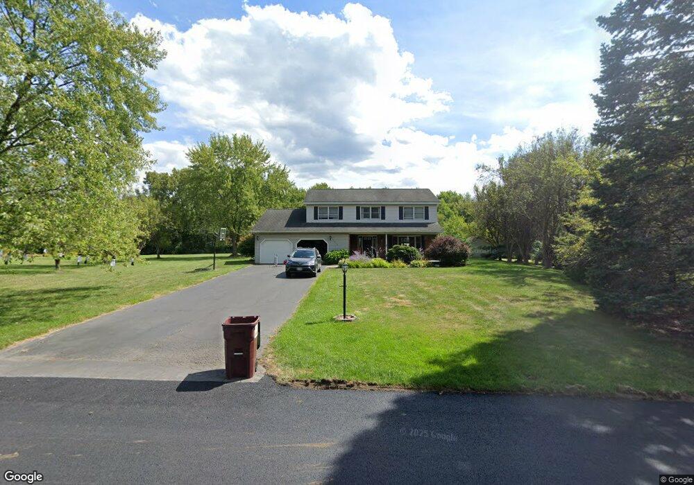 1512 Maplecrest Dr, Castleton On Hudson, NY 12033 - photo 1