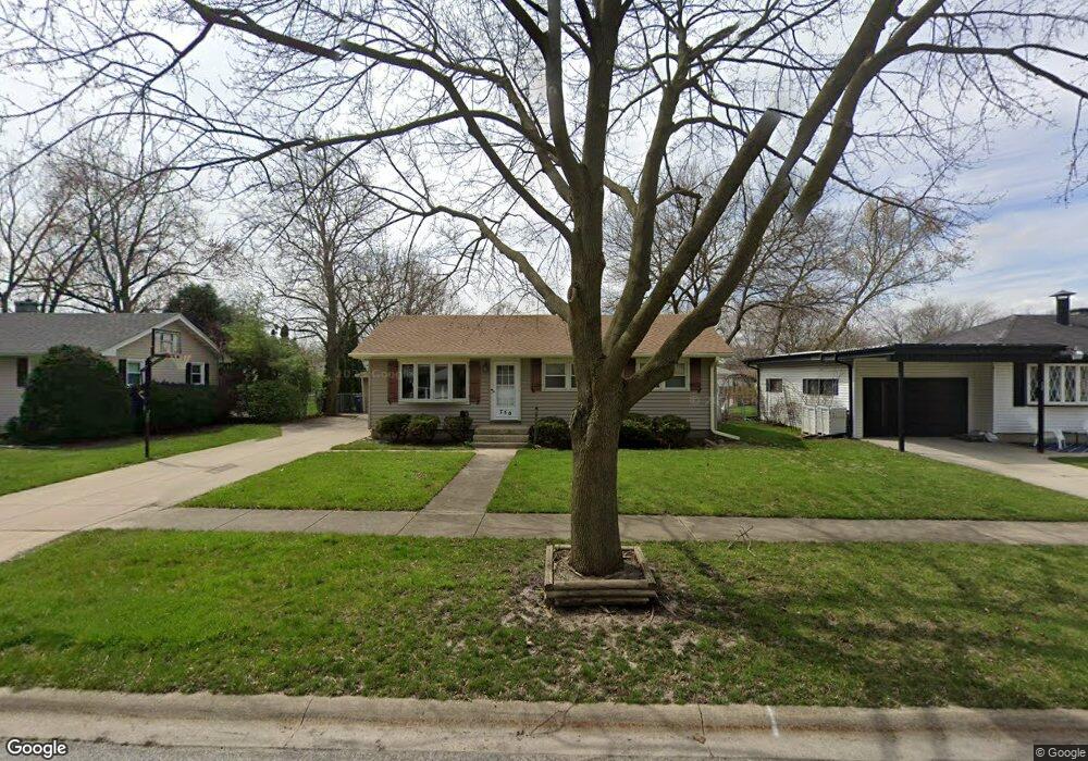 750 Westgate Dr, Aurora, IL 60506 - photo 1