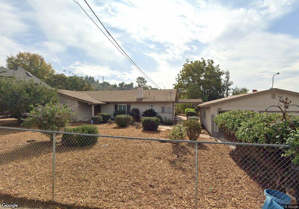 13715 Janette Ln, Poway, CA 92064 - photo 1