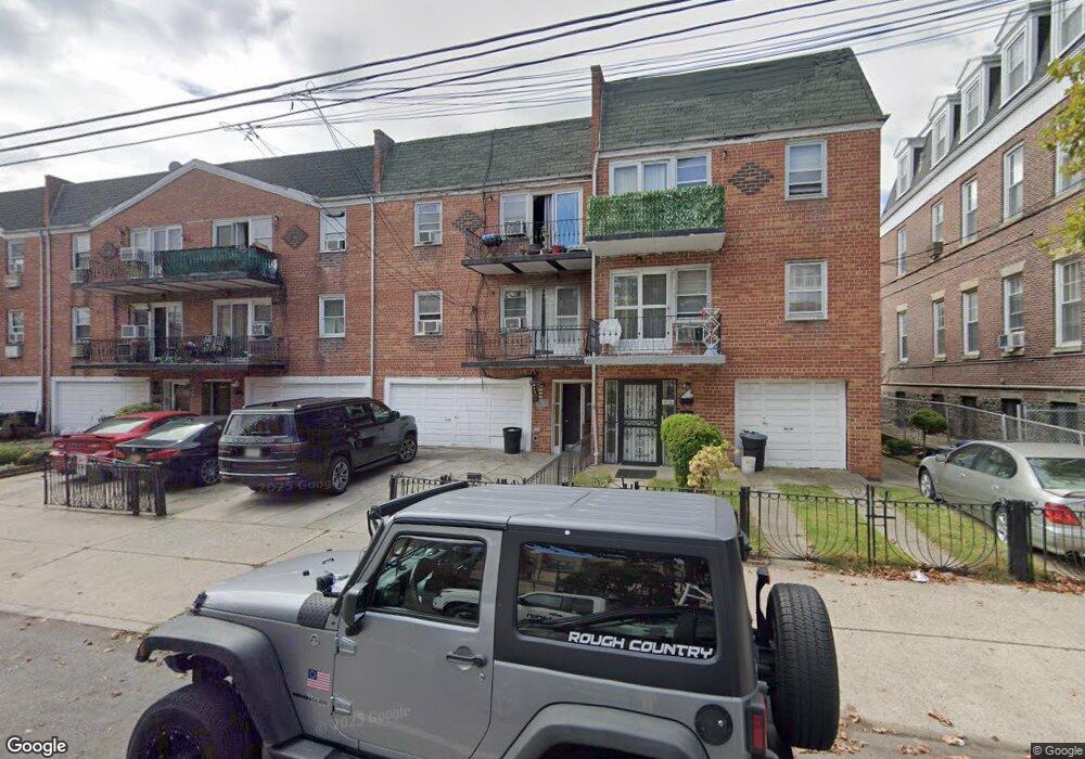 10128 104th St, Ozone Park, NY 11416 - photo 1