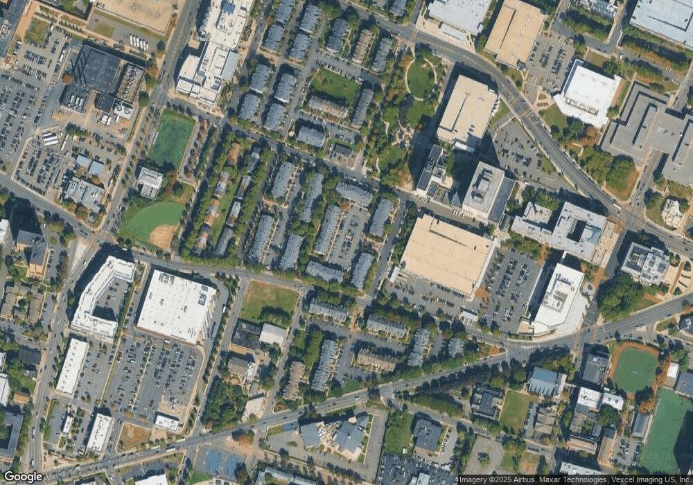 41 Howard Ct unit 9F, Newark, NJ 07103 - photo 1