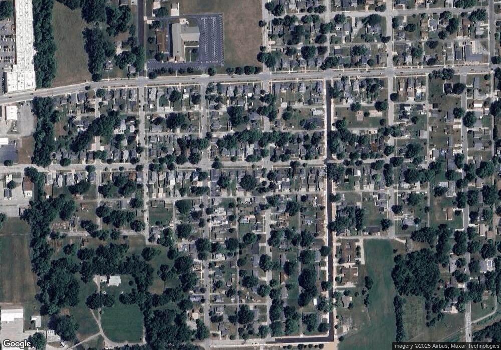 613 E 9th St, Auburn, IN 46706 - photo 1