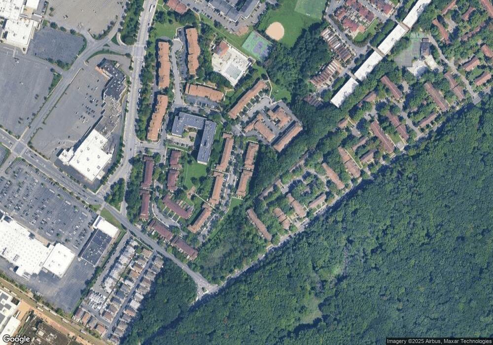 164 Windham Loop unit 468, Staten Island, NY 10314 - photo 1