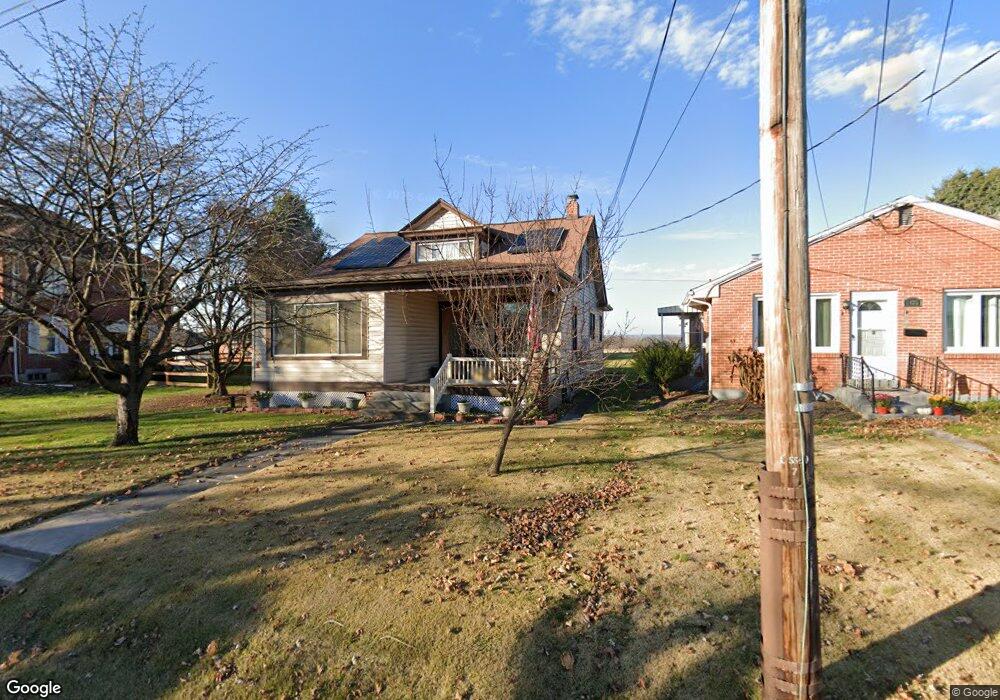 1421 E Derry Rd, Hershey, PA 17033 - photo 1