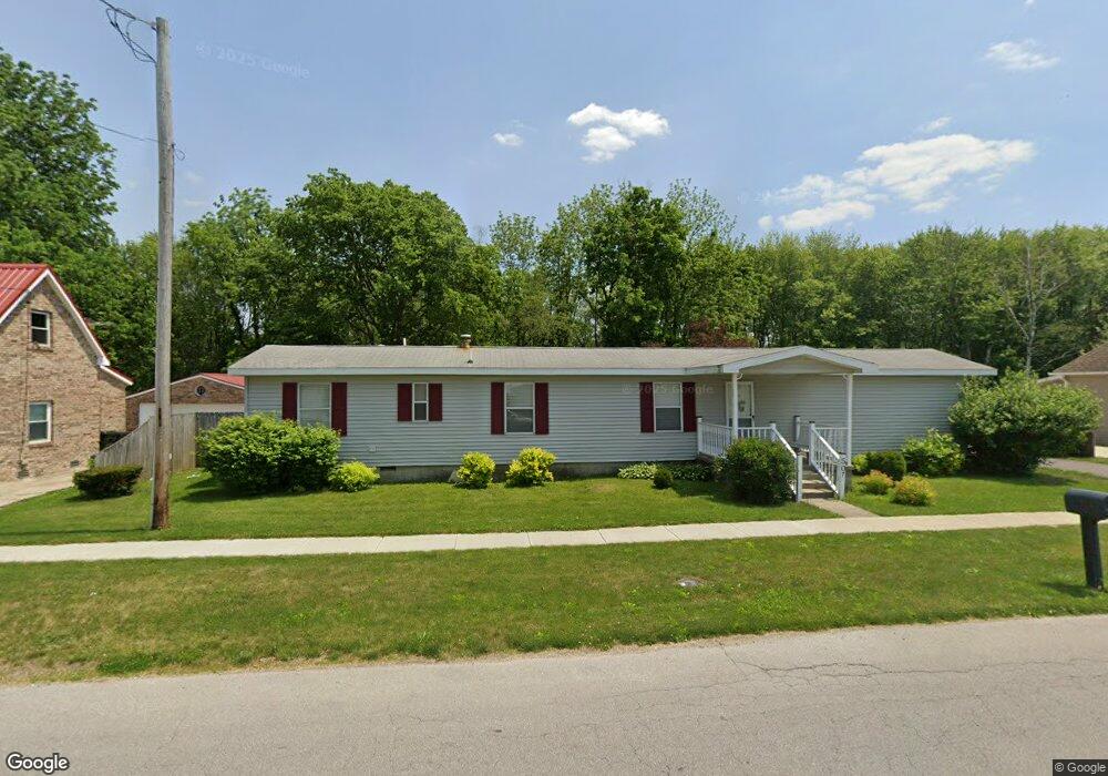 507 S Indiana St, Roachdale, IN 46172 - photo 1