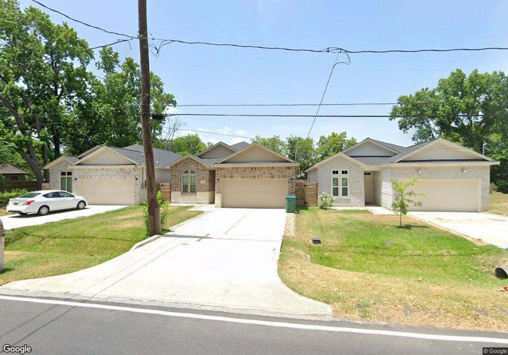 926 Dewalt St, Houston, TX 77088 - photo 1