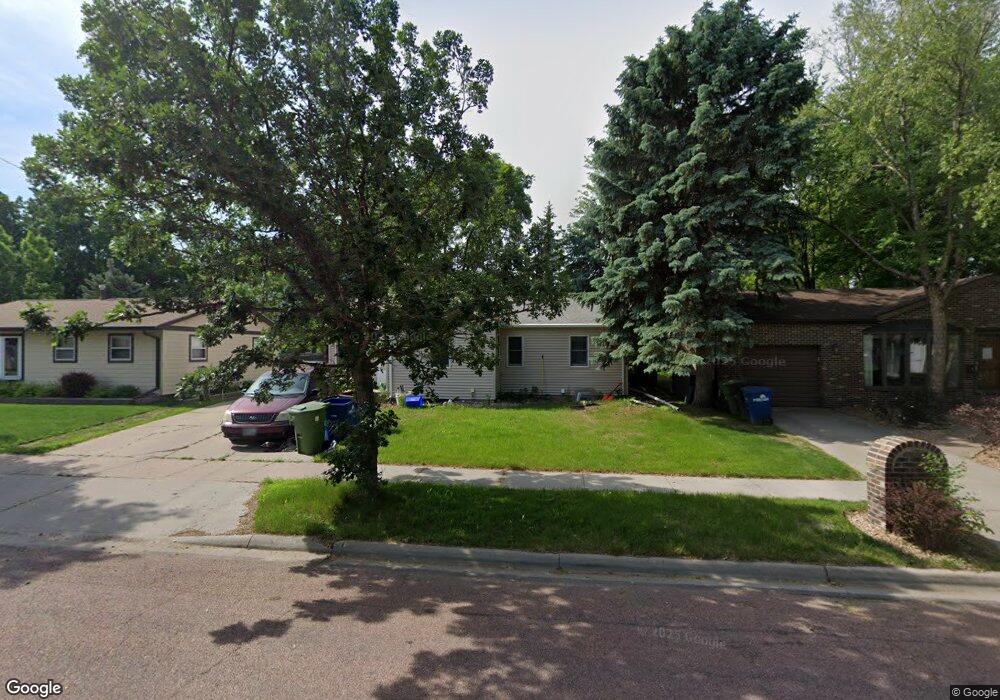 1413 E 5th Ave, Mitchell, SD 57301 - photo 1