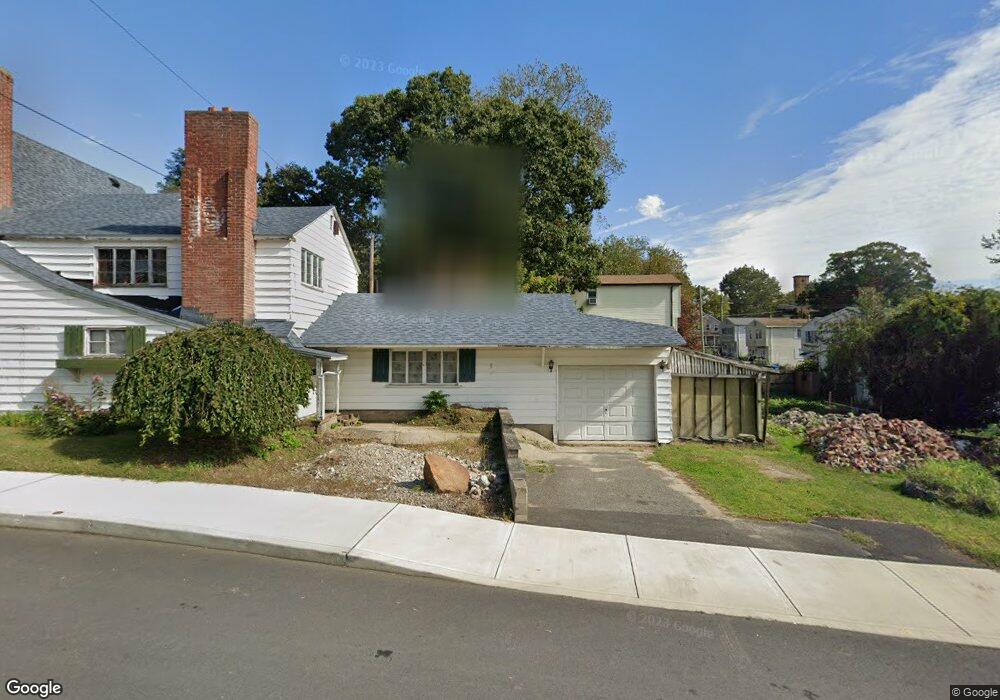 72 Pearl St, Waterbury, CT 06704 - photo 1