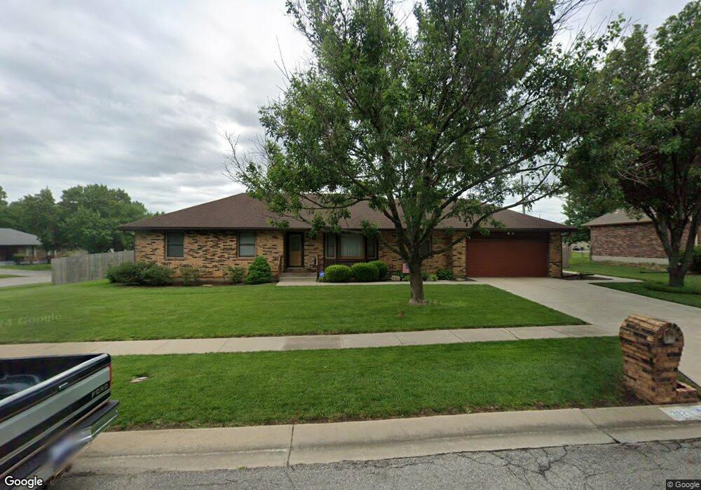 3829 SW 39th Terrace, Topeka, KS 66610 - photo 1