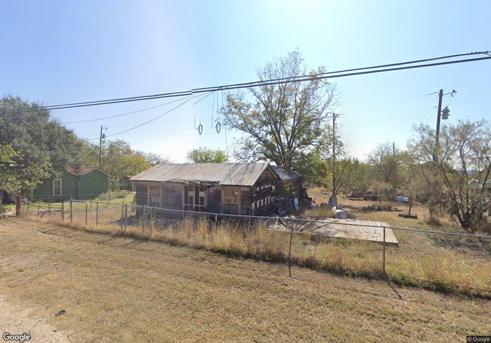 1864 W Live Oak St, Fredericksburg, TX 78624 - photo 1