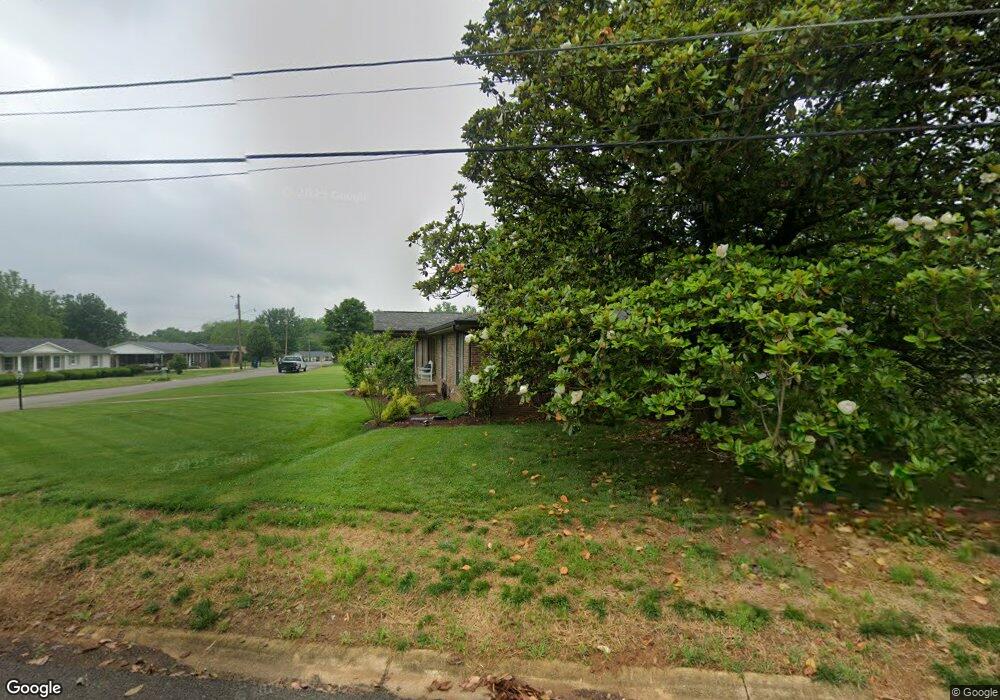 1109 Dow Dr, Shelbyville, TN 37160 - photo 1