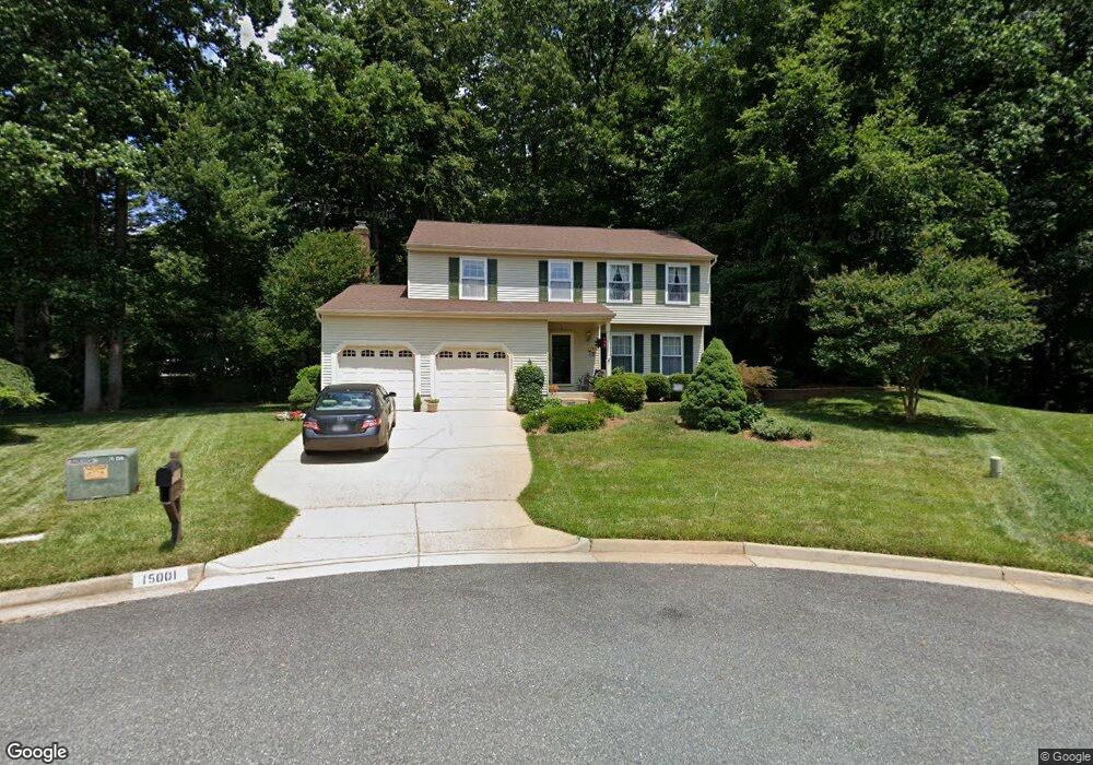 15001 Woodglen Ct, Dumfries, VA 22025 - photo 1