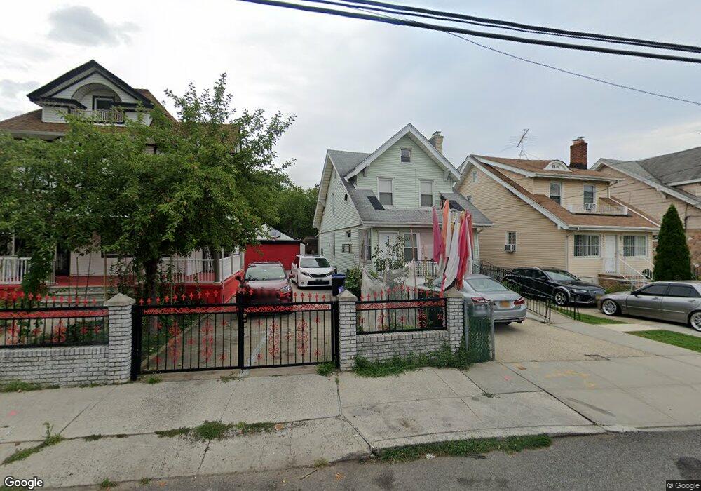 9015 197th St, Hollis, NY 11423 - photo 1