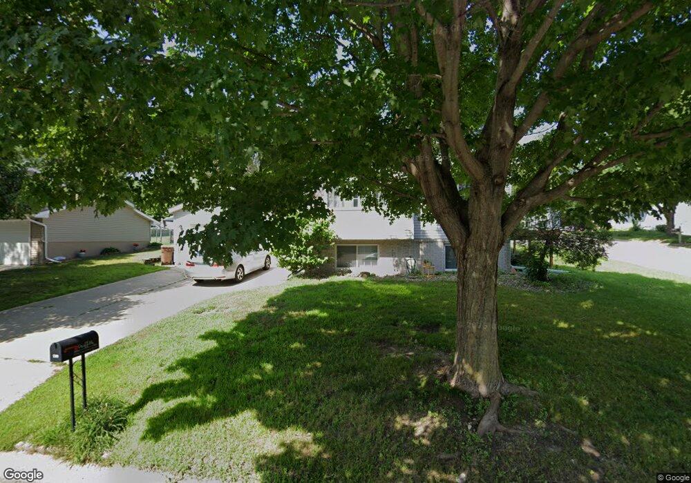 1209 Crestview Rd, Albert Lea, MN 56007 - photo 1