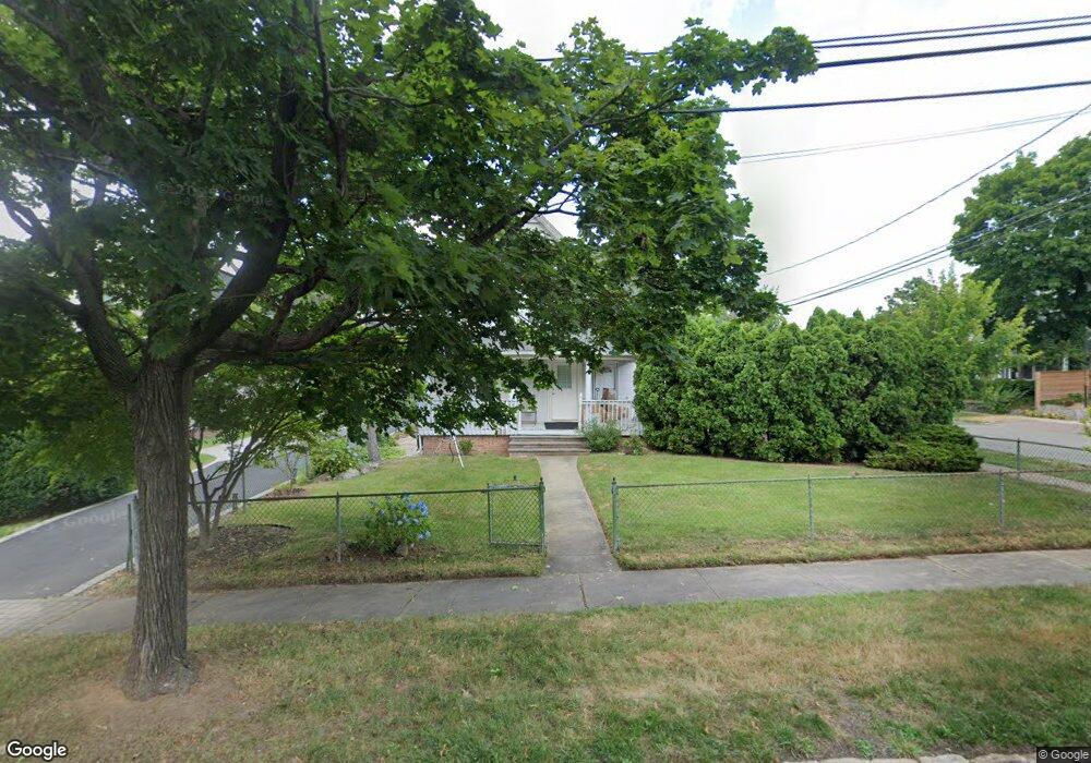 37 South St, Great Neck, NY 11023 - photo 1