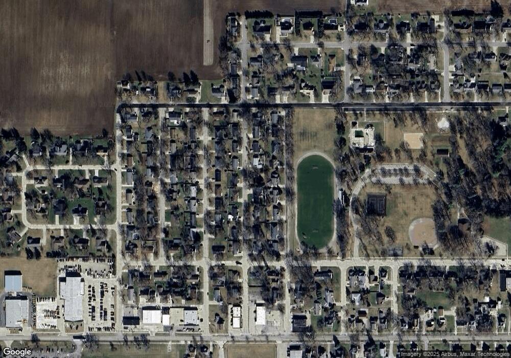 208 Degroff Ave, Archbold, OH 43502 - photo 1