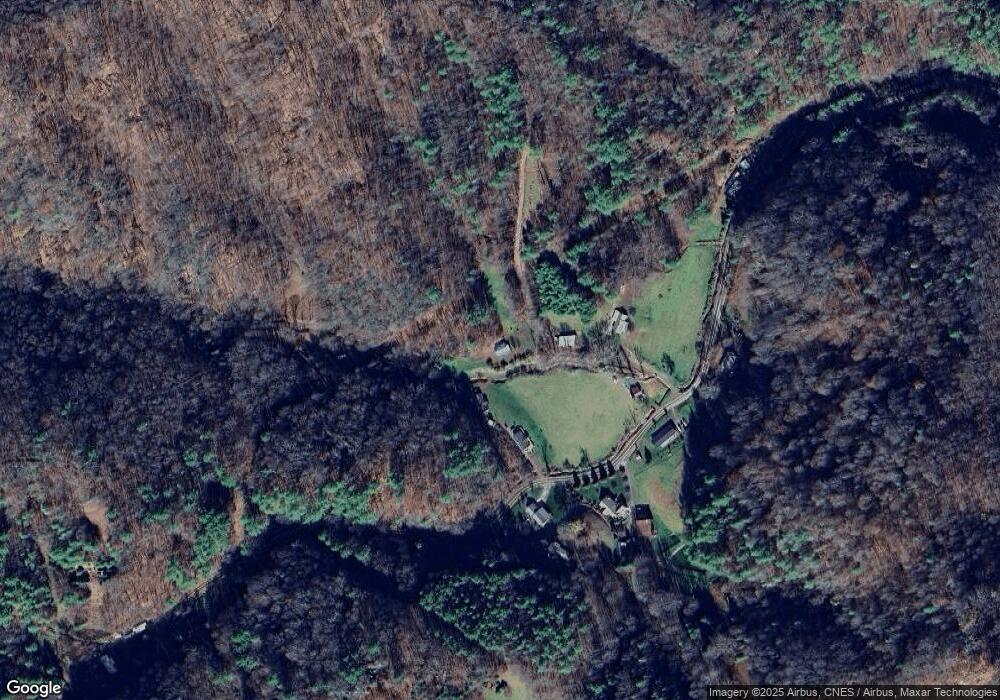 67 Cooper Dr, Burnsville, NC 28714 - photo 1