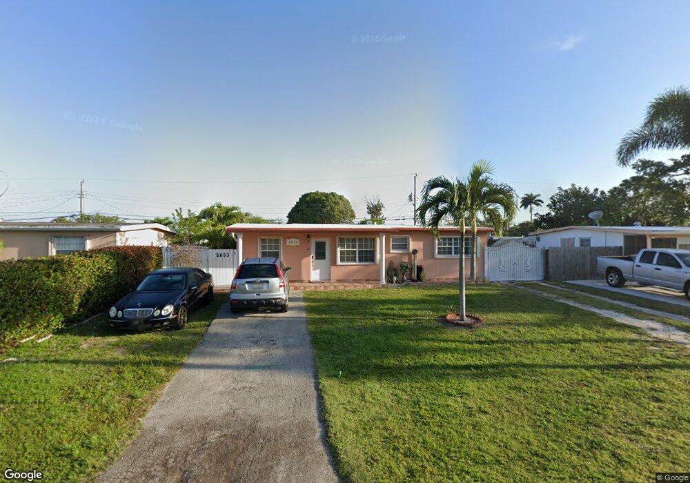5653 Cinnamon Dr, West Palm Beach, FL 33415 - photo 1
