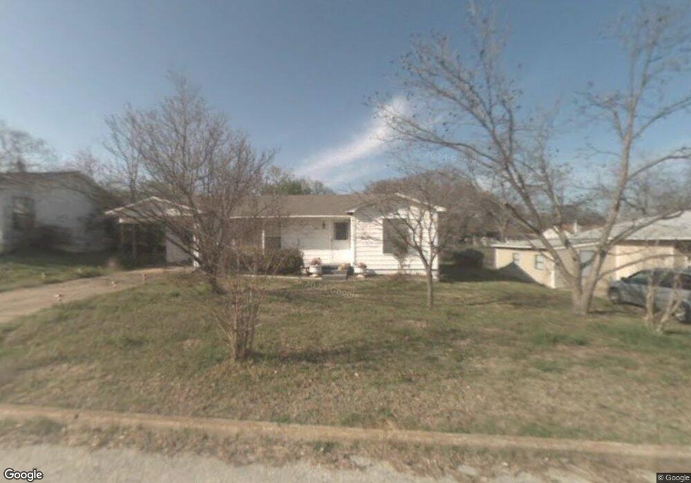 205 E Acheson St, Denison, TX 75021 - photo 1