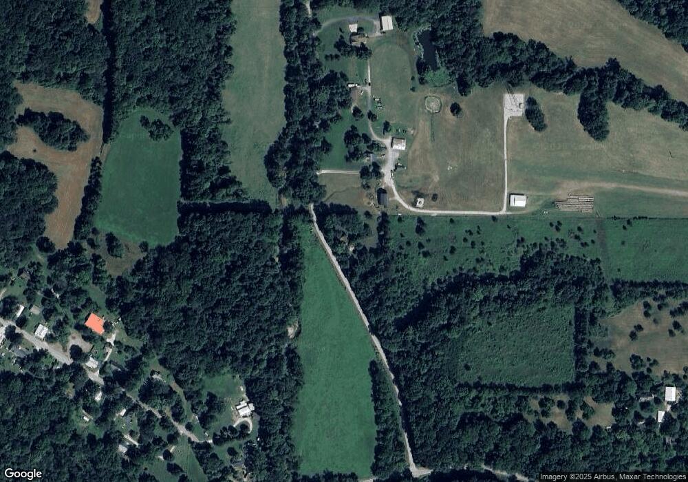 8800 Indian Bluff Rd NE, Georgetown, IN 47122 - photo 1