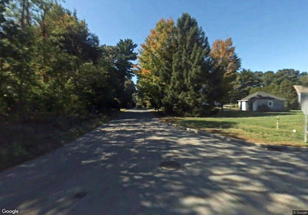 527 Pine St, Whitman, MA 02382 - photo 1