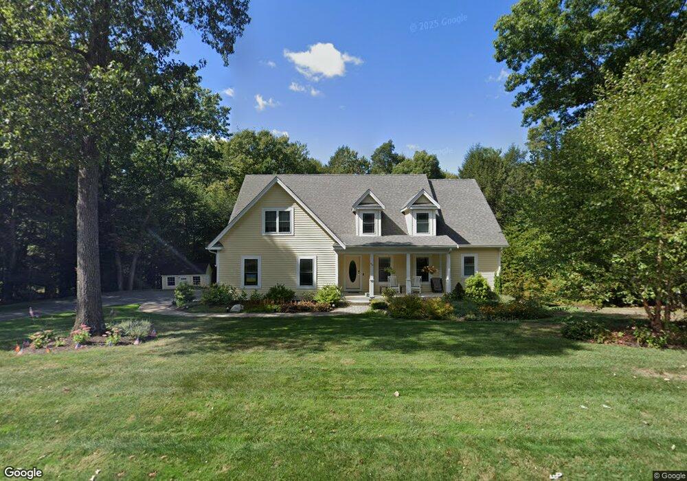 96 Lindenridge Rd, Amherst, MA 01002 - photo 1