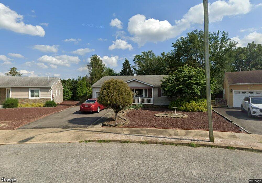 7 Shaw Ct, Toms River, NJ 08757 - photo 1