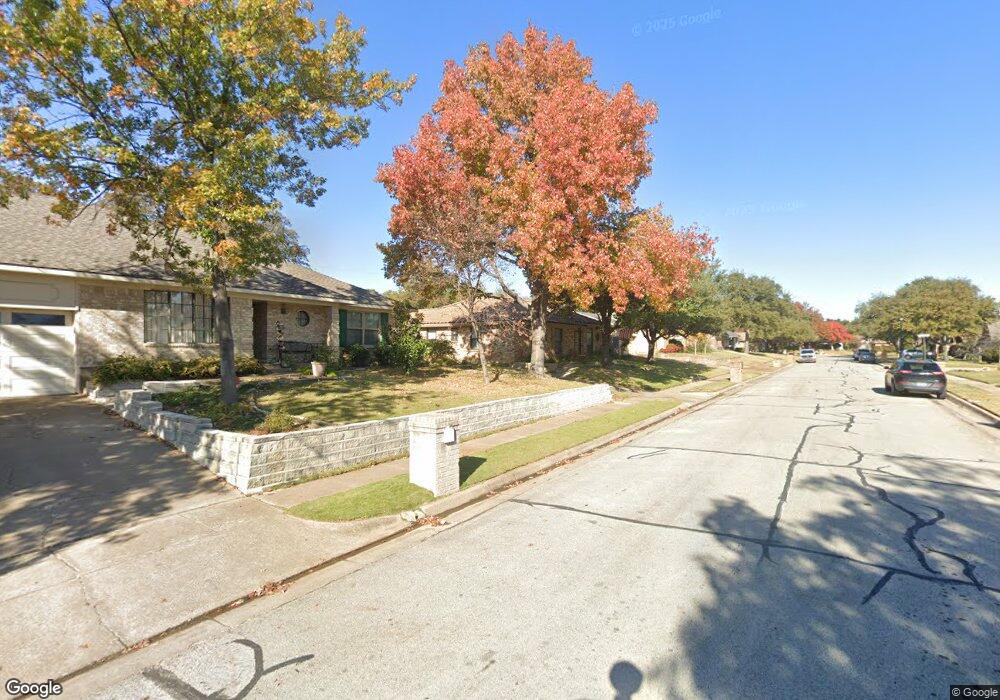 3025 Shenandoah Dr, Bedford, TX 76021 - photo 1