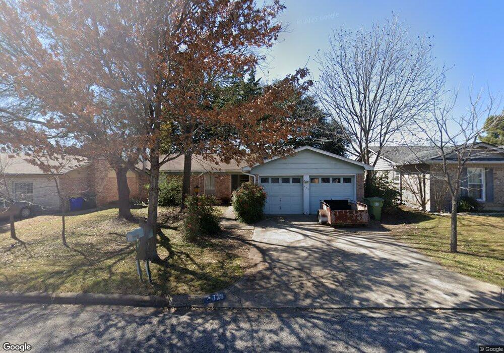 725 Saddle Rd, Fort Worth, TX 76108 - photo 1