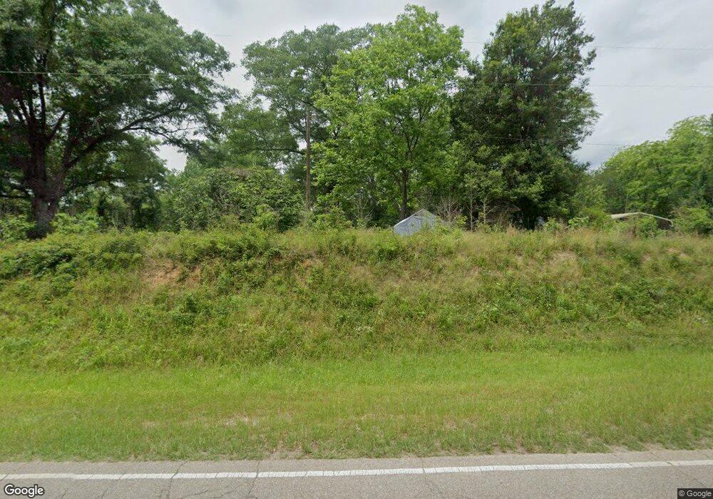 611 Service Rd, Laurel, MS 39443 - photo 1