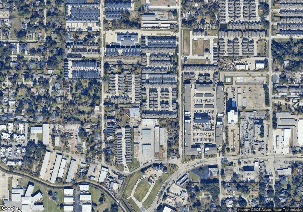 1756 Sierra Crest Dr, Houston, TX 77080 - photo 1