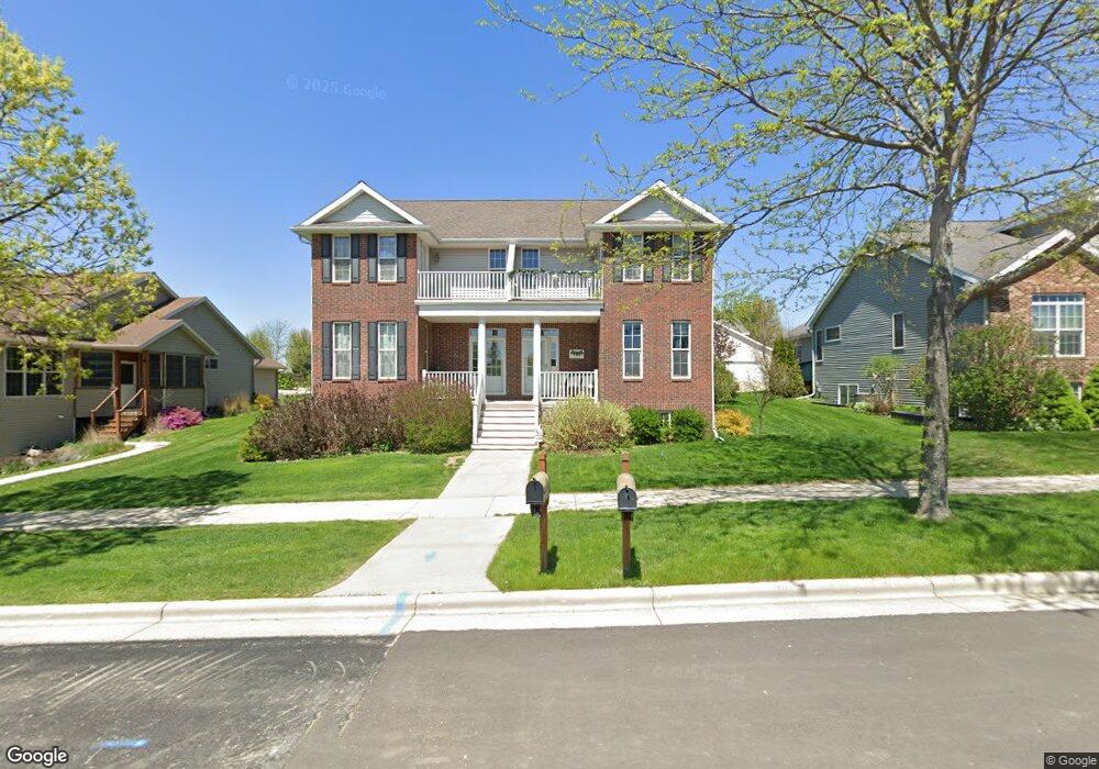 5232 Sassafras Dr, Fitchburg, WI 53711 - photo 1