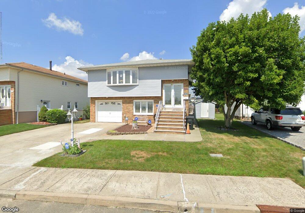1033 Park Dr, Secaucus, NJ 07094 - photo 1