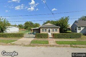 636 Meredocia St, Madison, IL 62060