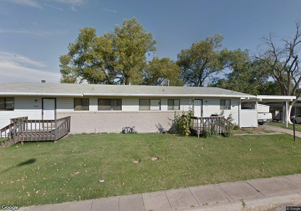 7201 SW Woodcroft Way, Topeka, KS 66619 - photo 1