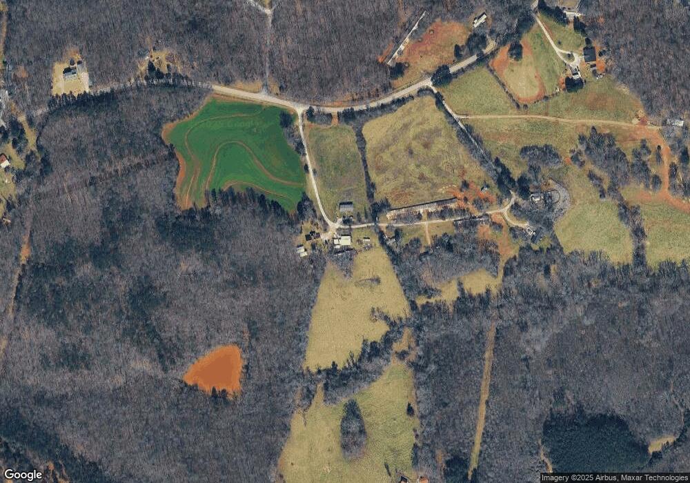 247 Welborn Dr, Gillsville, GA 30543 - photo 1