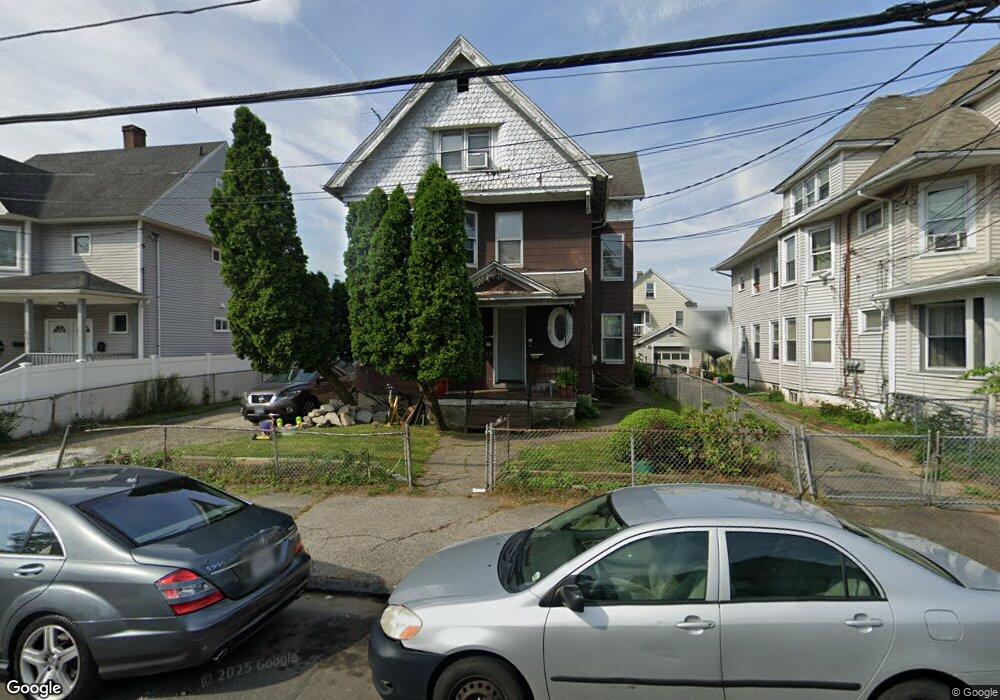 611 Colorado Ave, Bridgeport, CT 06605 - photo 1