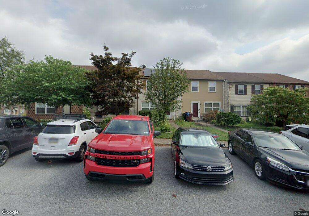 3 Eisenhower Cir, Whitehall, PA 18052 - photo 1