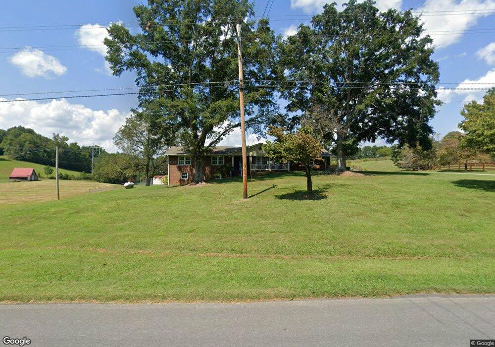 573 Tilton Rd SE, Dalton, GA 30721 - photo 1