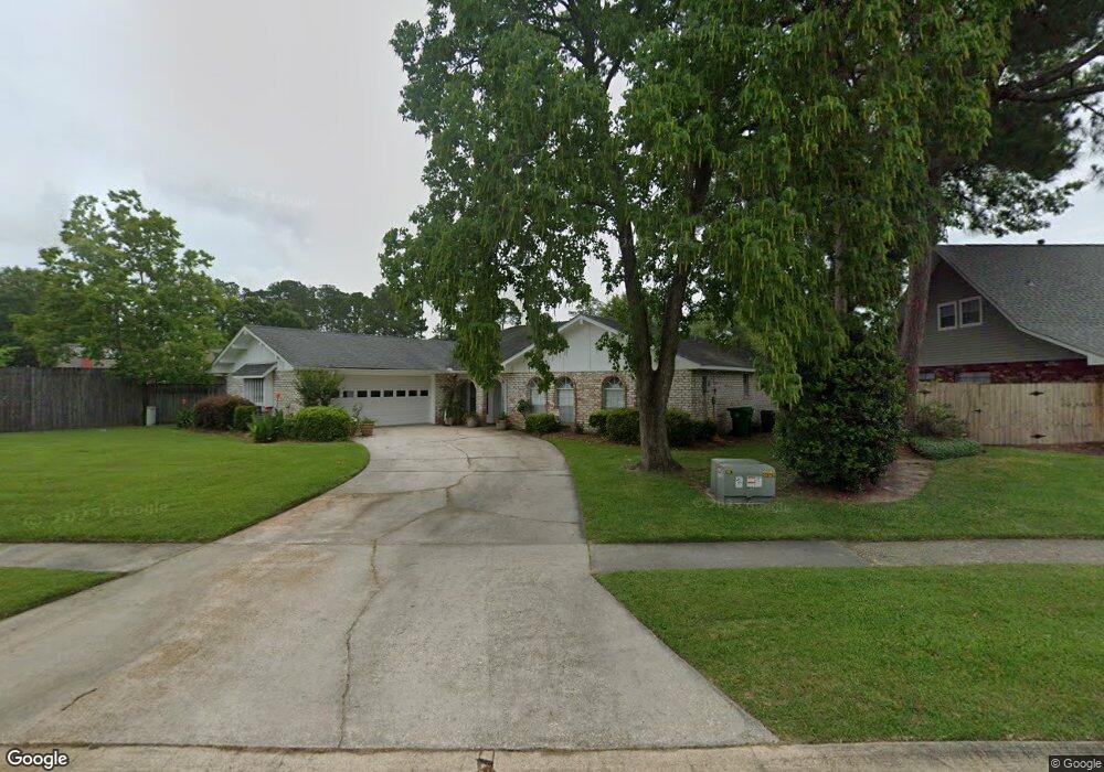 1427 Independence Dr, Slidell, LA 70458 - photo 1