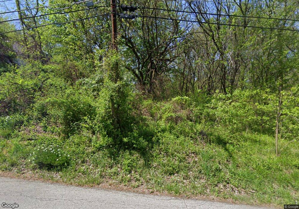 1315 E Willis Rd, New Albany, IN 47150 - photo 1