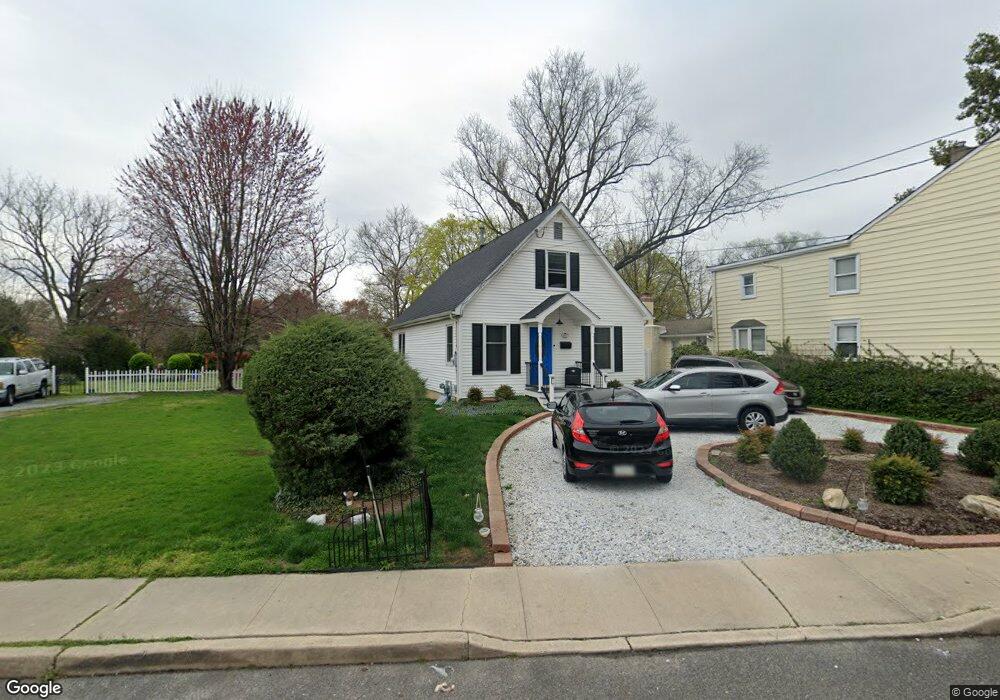 417 Locust St, Moorestown, NJ 08057 - photo 1
