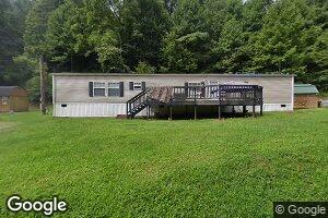 563 Redwood Dr, Raven, VA 24639