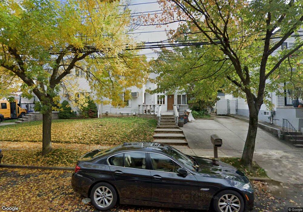 345 Yetman Ave, Staten Island, NY 10307 - photo 1