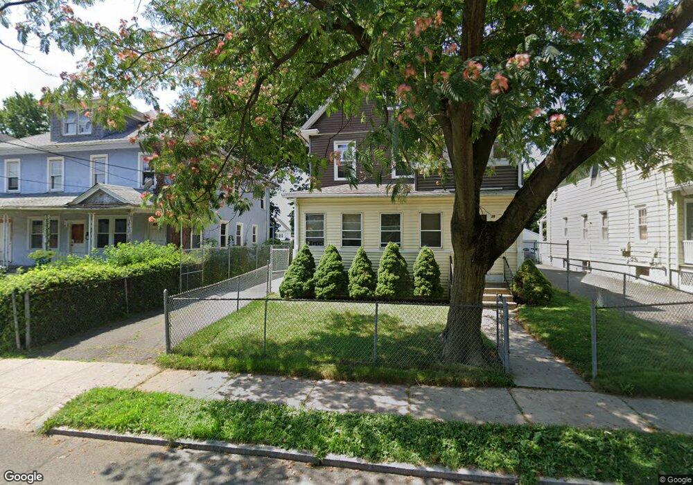 27 Sterling St unit 29, Hartford, CT 06112 - photo 1