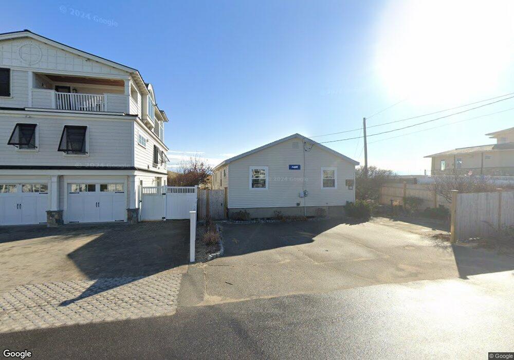 171 Ocean Dr, Seabrook, NH 03874 - photo 1