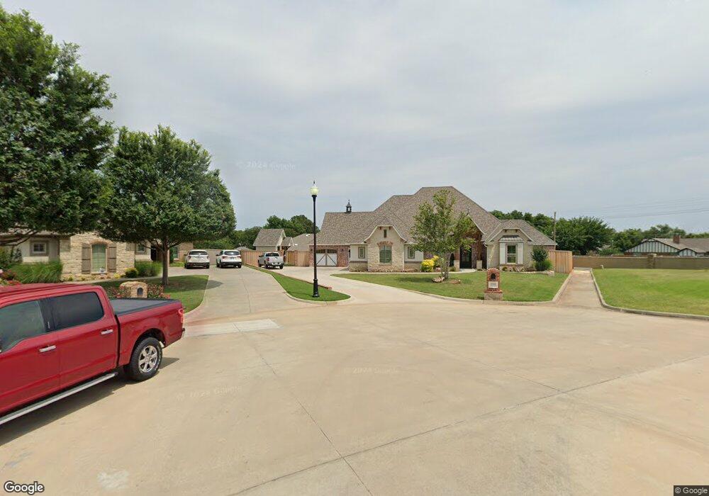 2102 Ranchview Ct, Duncan, OK 73533 - photo 1