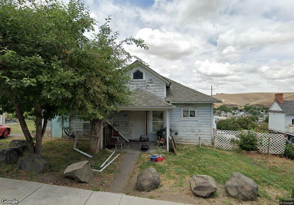 801 SE Goodwin Ave, Pendleton, OR 97801 - photo 1